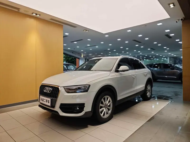 Audi Q3, 2015