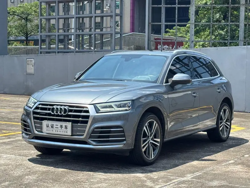 Audi Q5L, 2020