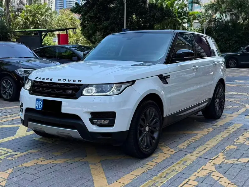 Land Rover Range Rover Sport, 2015