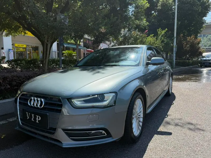 Audi A4L, 2015
