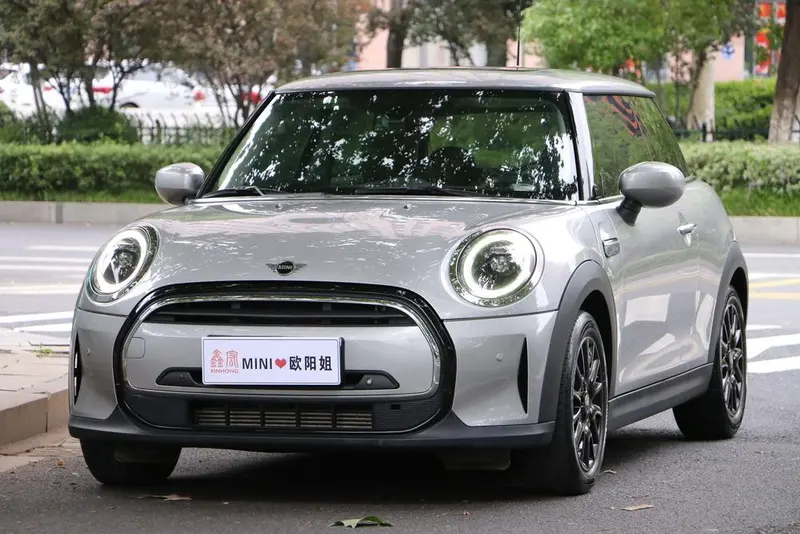 MINI MINI, 2023