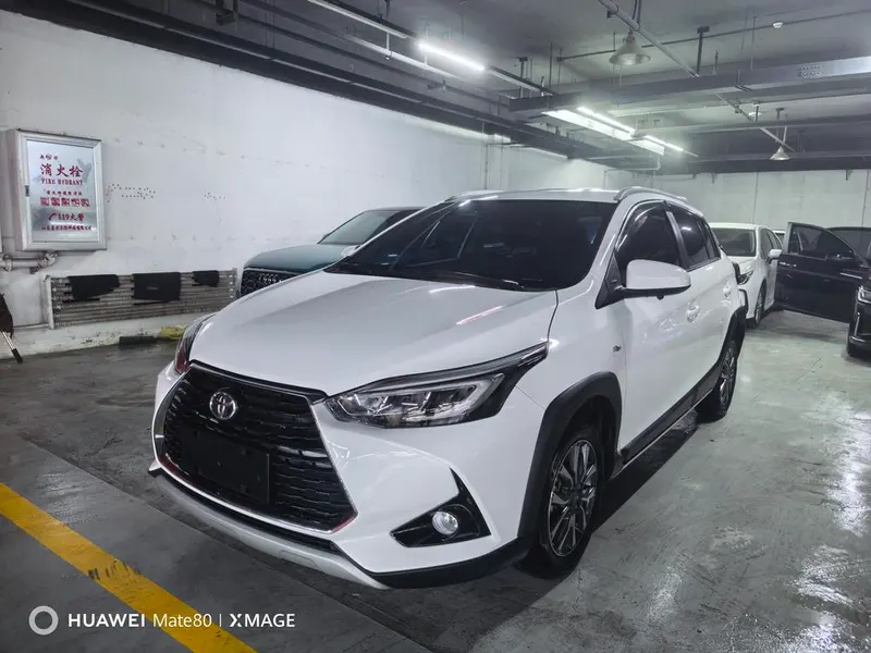 Toyota Yaris L, 2021