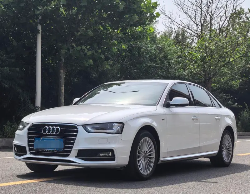 Audi A4L, 2016
