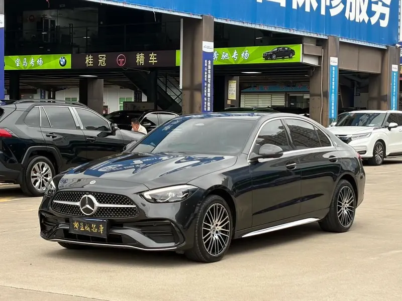 Mercedes-Benz C-Class, 2024