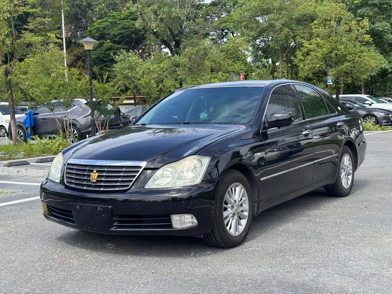 Toyota Crown, 2007