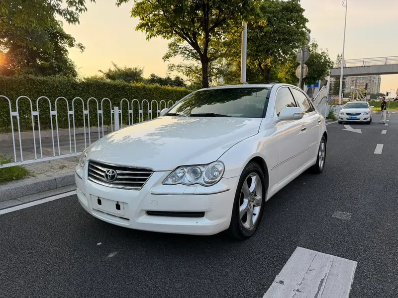 Toyota Reiz, 2009