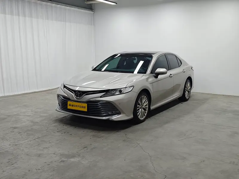 Toyota Camry, 2019