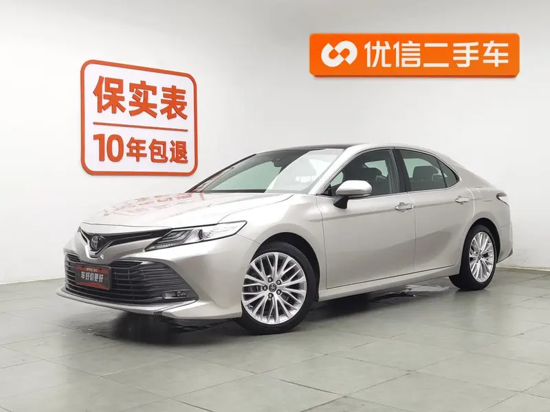 Toyota Camry, 2019