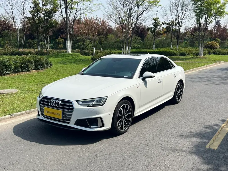 Audi A4L, 2019