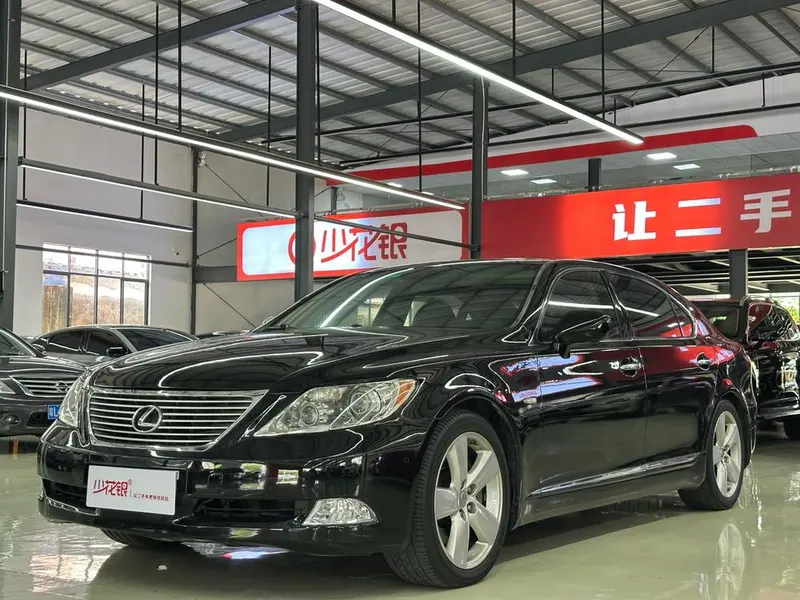 Lexus LS, 2006