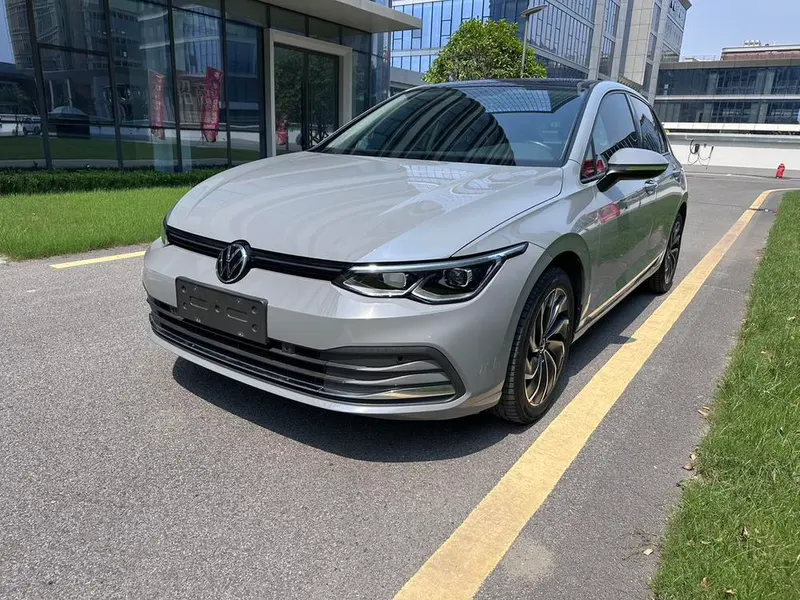 Volkswagen Golf, 2021