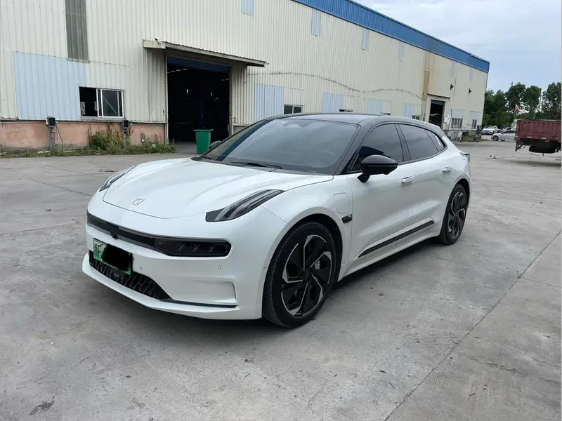 Zeekr 001, 2023