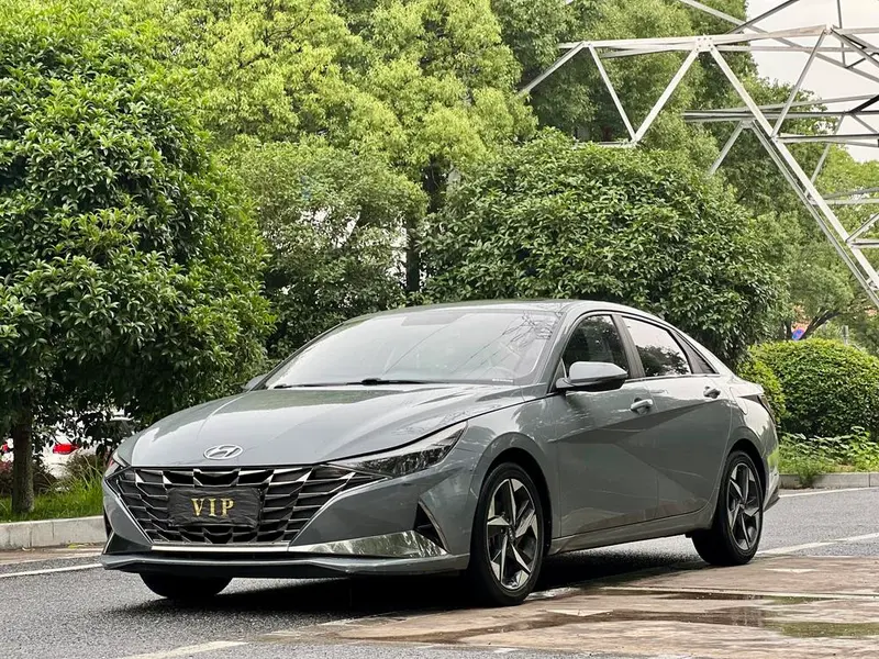 Hyundai Elantra, 2021