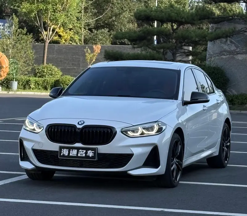 BMW 1-Series, 2021
