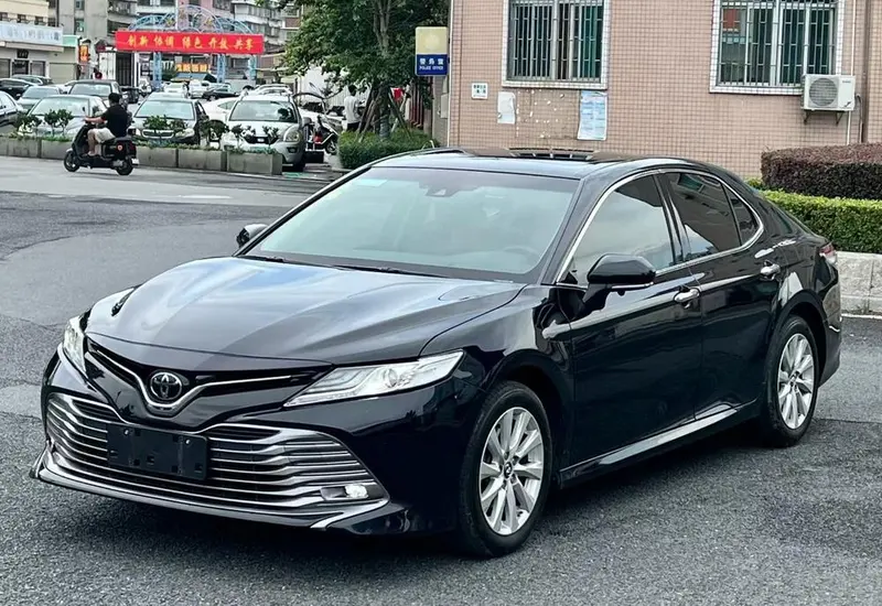 Toyota Camry, 2019