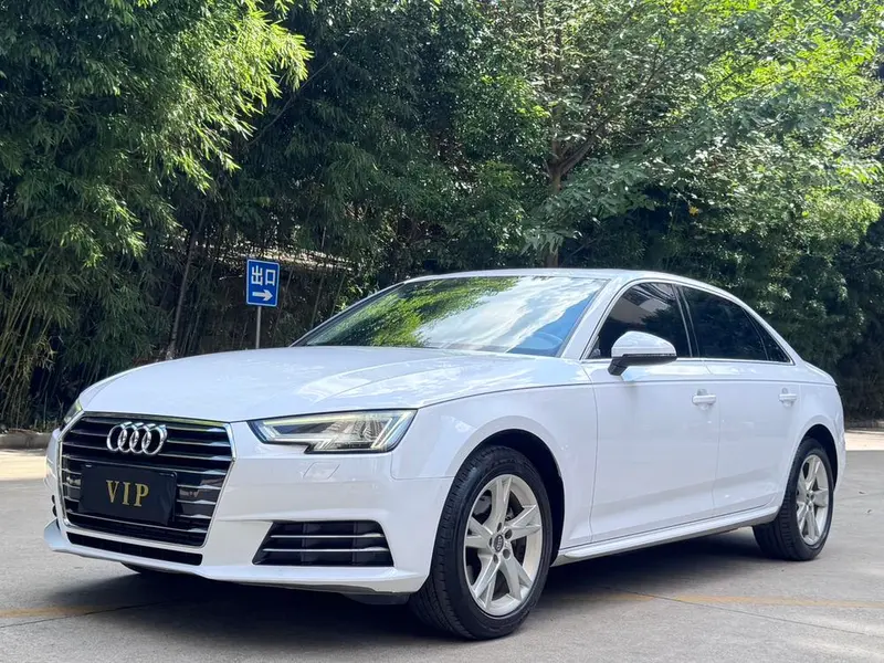 Audi A4L, 2019