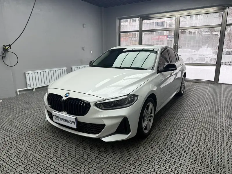 BMW 1-Series, 2021