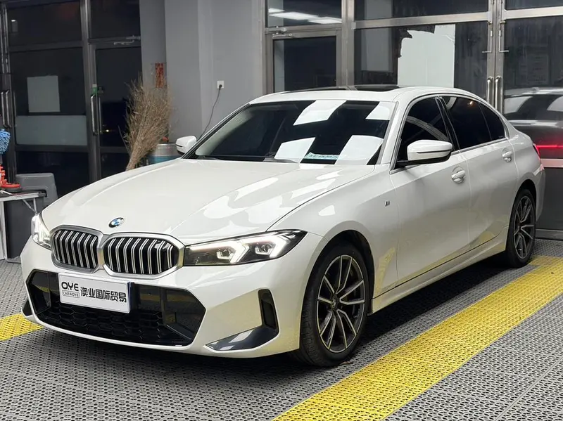 BMW 3-Series, 2023