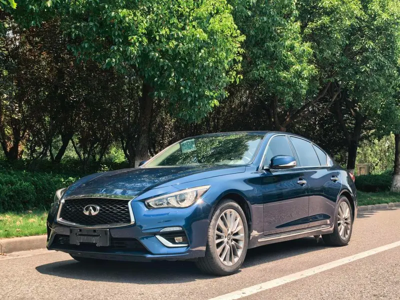 Infiniti Q50L, 2018