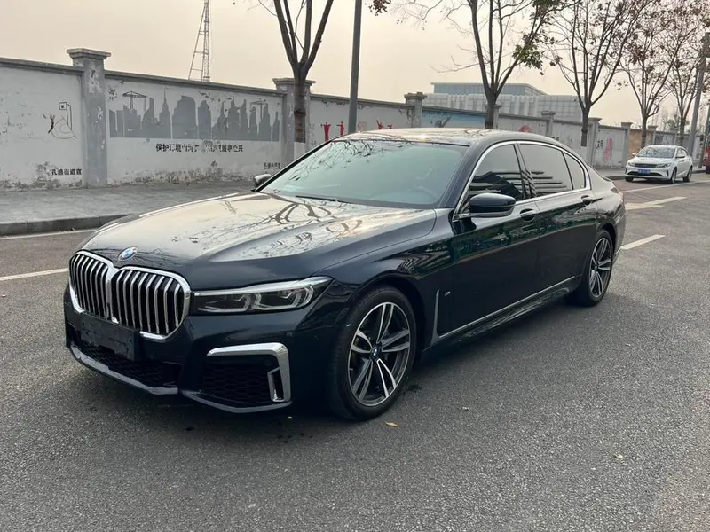 BMW 7-Series, 2021