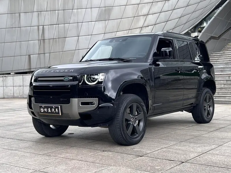 Land Rover Defender, 2022