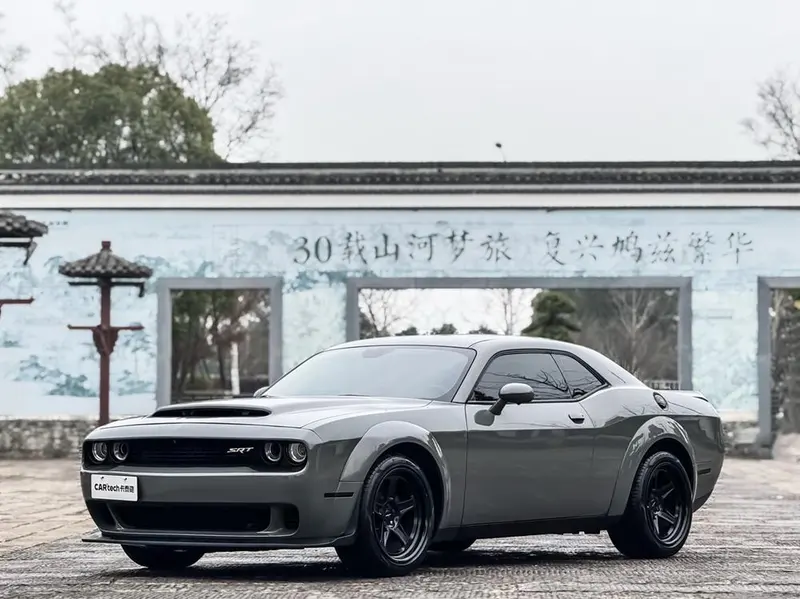 Dodge Challenger, 2019