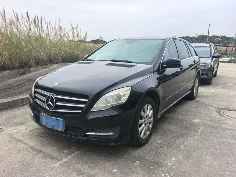 Mercedes-Benz R-Class, 2011