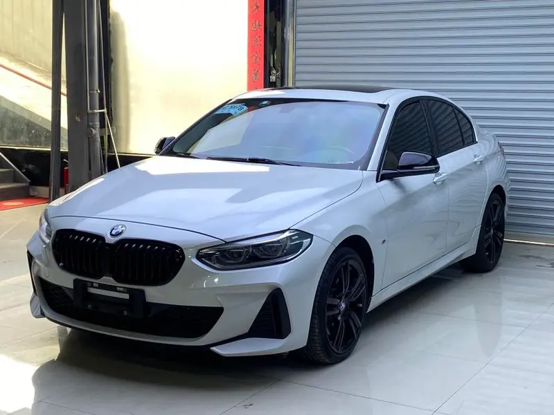 BMW 1-Series, 2021