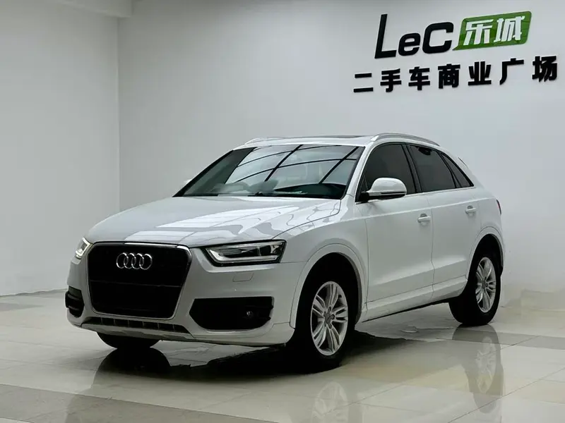Audi Q3, 2015