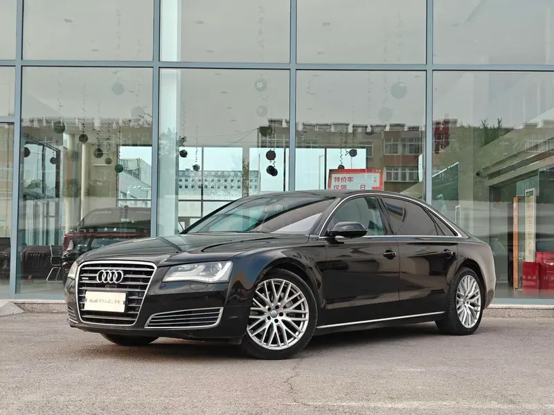 Audi A8, 2013