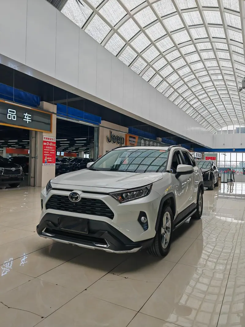 Toyota RAV4, 2020