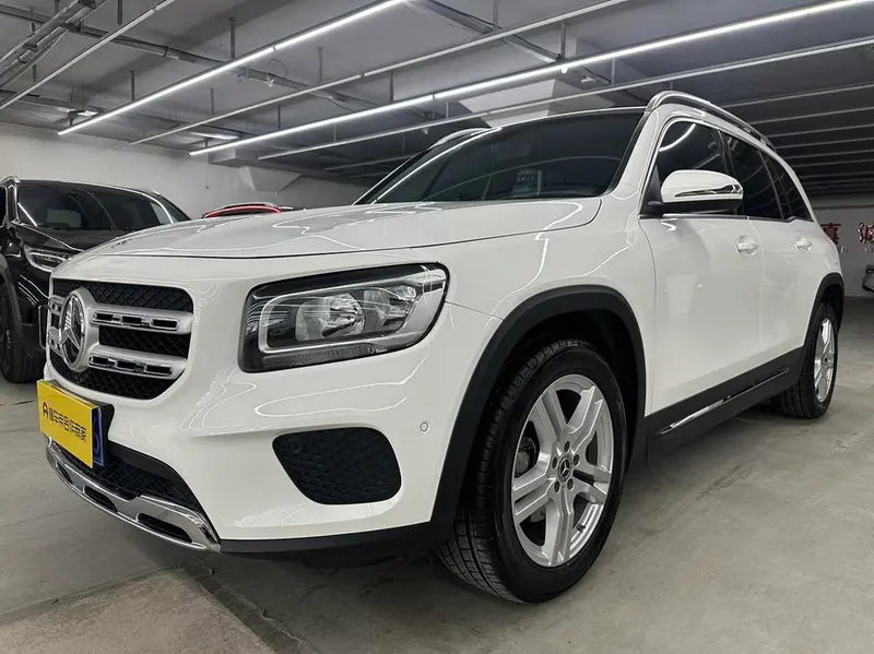 Mercedes-Benz GLB, 2020