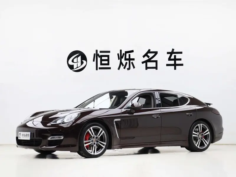 Porsche Panamera, 2010