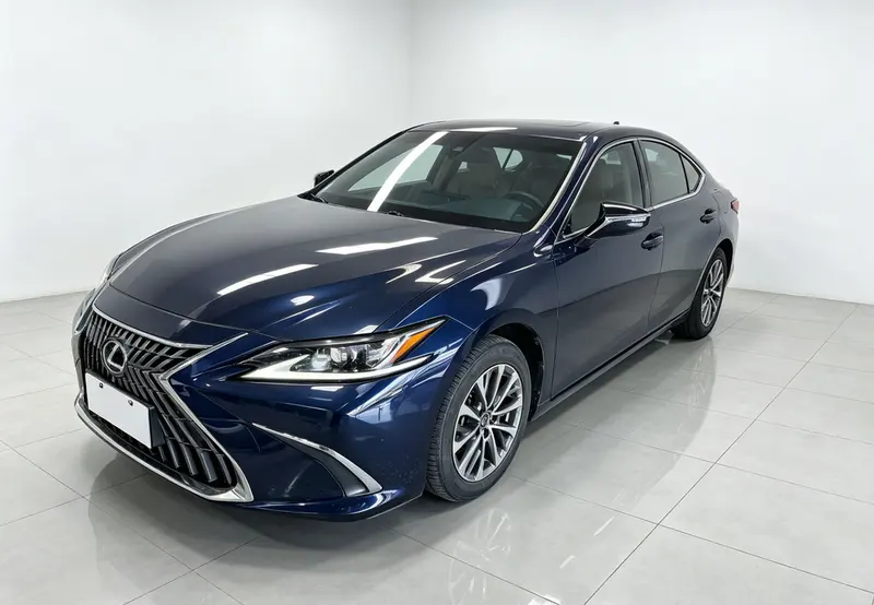 Lexus ES, 2021