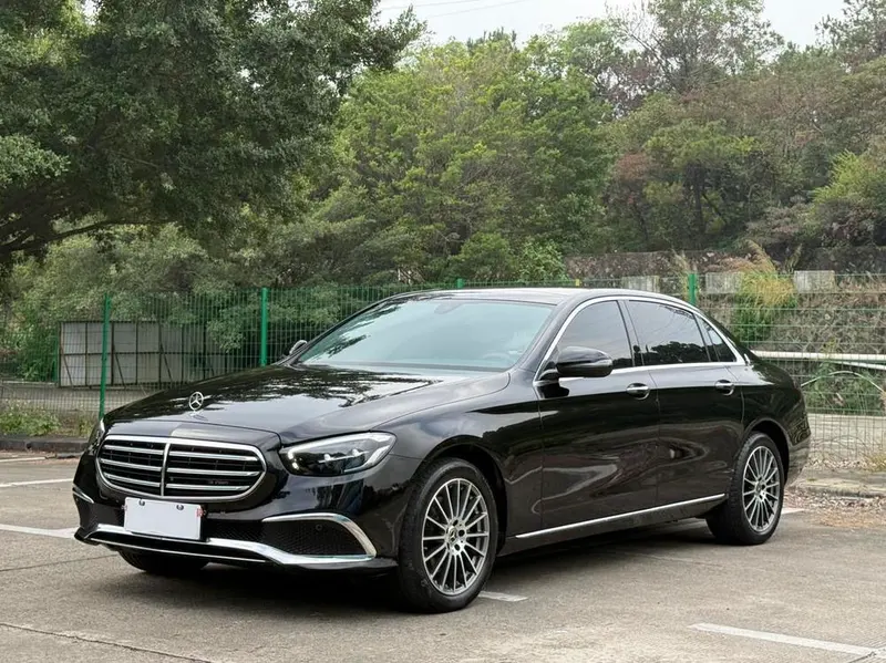 Mercedes-Benz E-Class, 2023