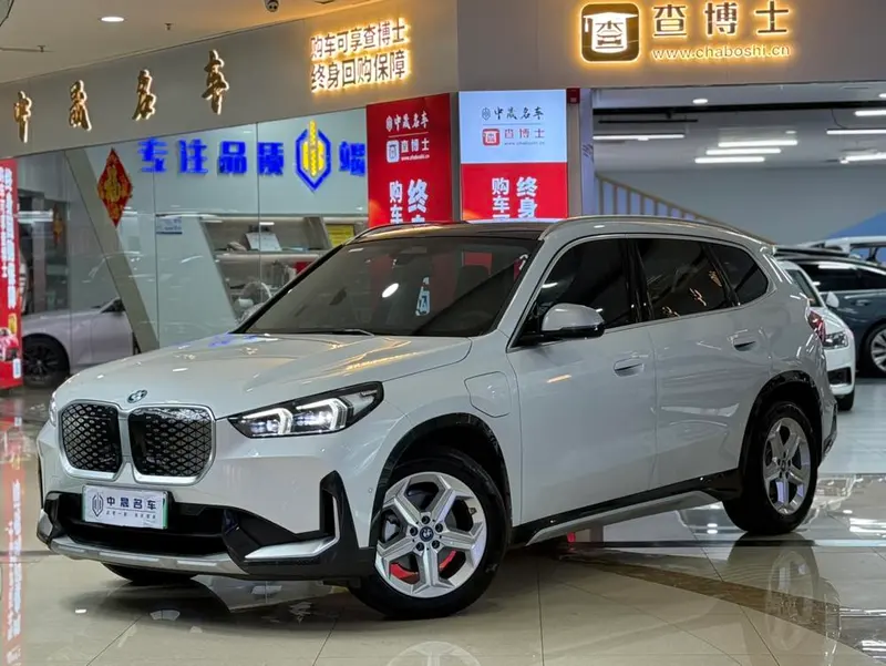 BMW iX1, 2024