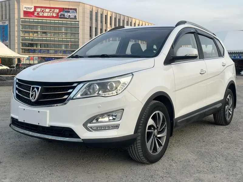 Baojun 560, 2016