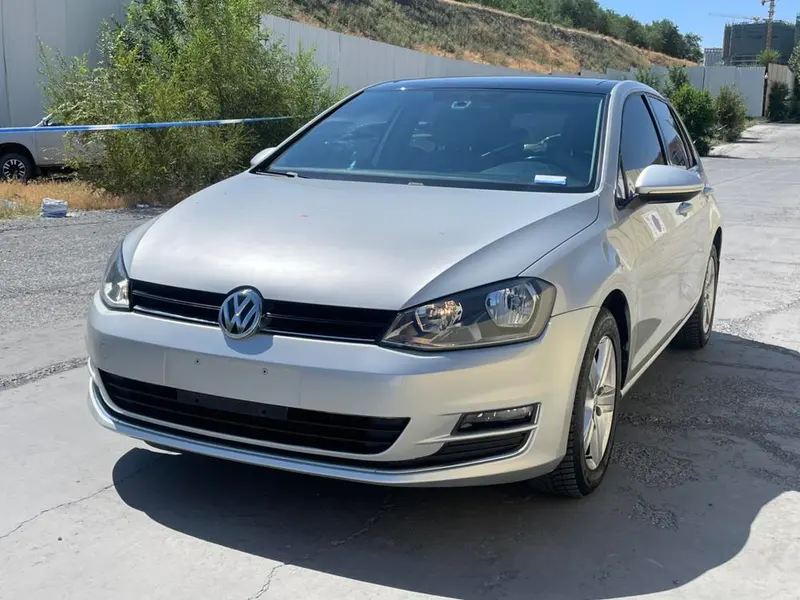 Volkswagen Golf, 2014