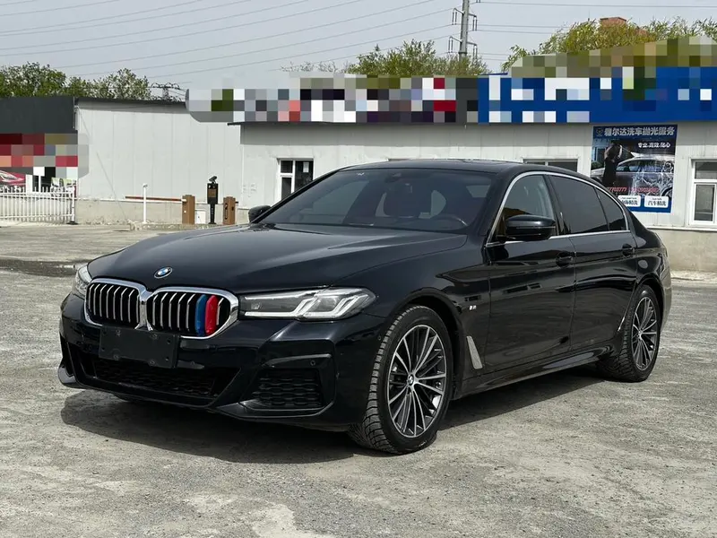 BMW 5-Series, 2021