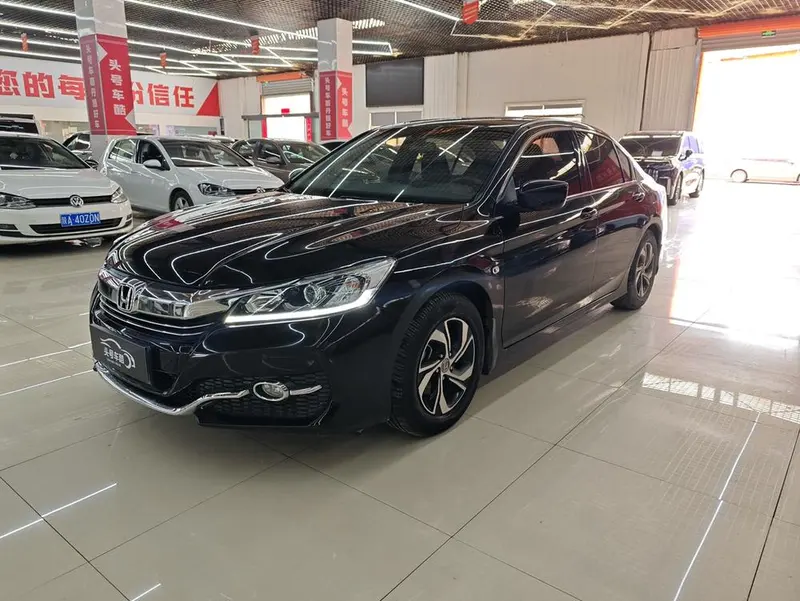 Honda Accord, 2016