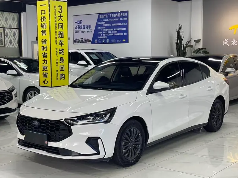 Ford Focus, 2022