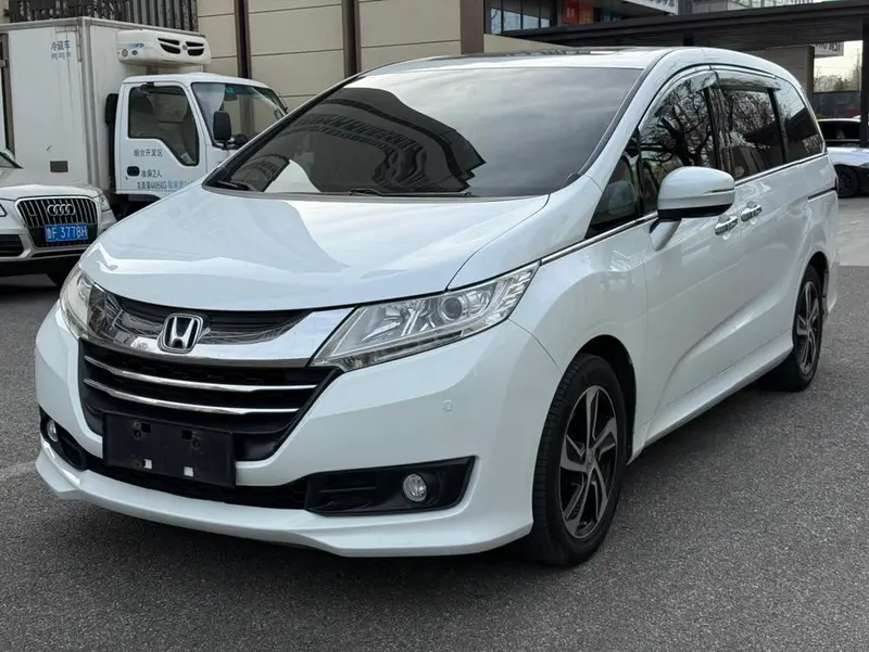 Honda Odyssey, 2015