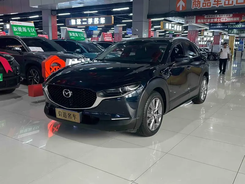 Mazda CX-30, 2022