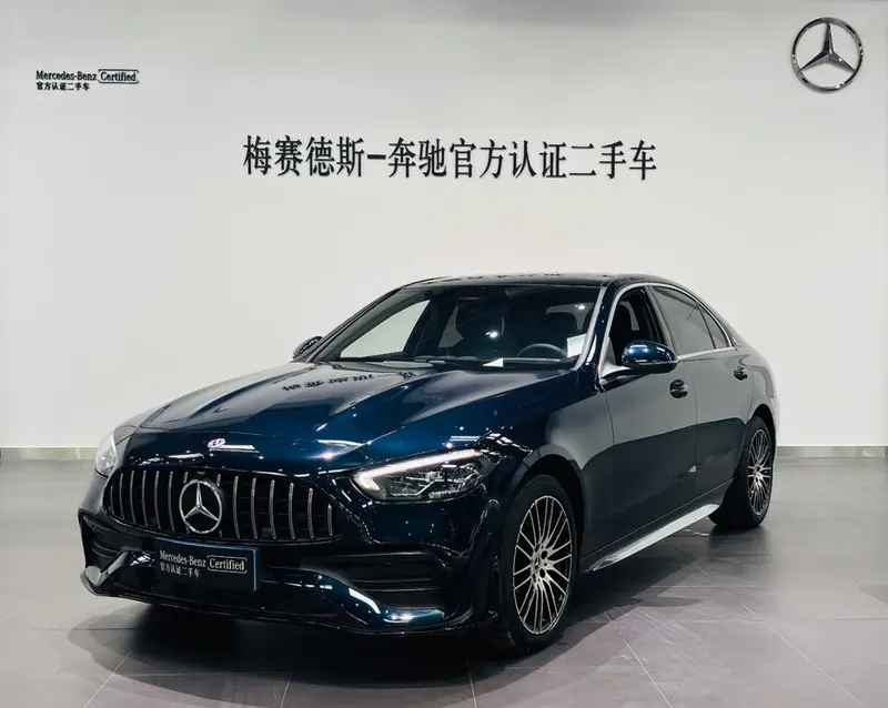 Mercedes-Benz C-Class, 2024