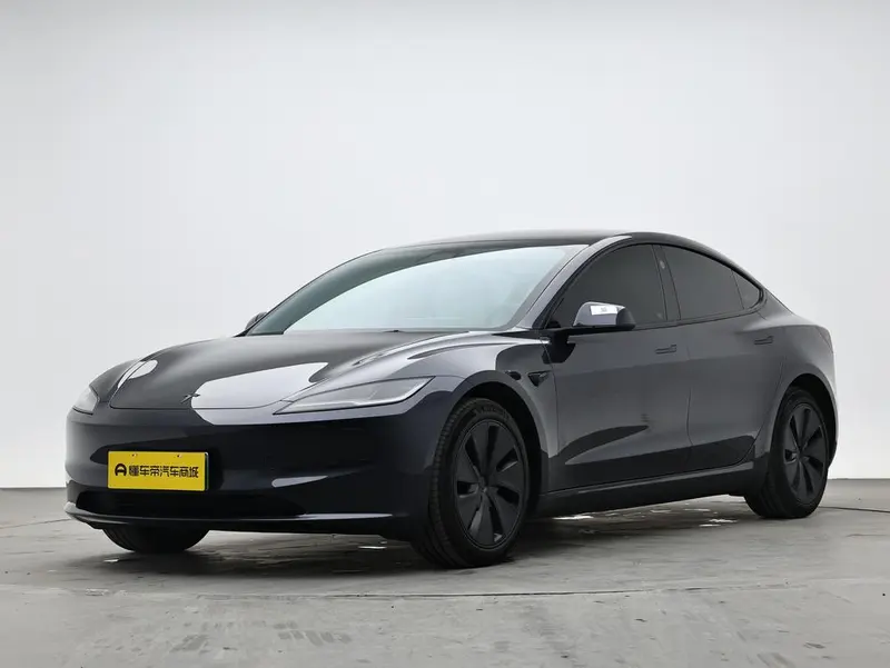 Tesla Model 3, 2025