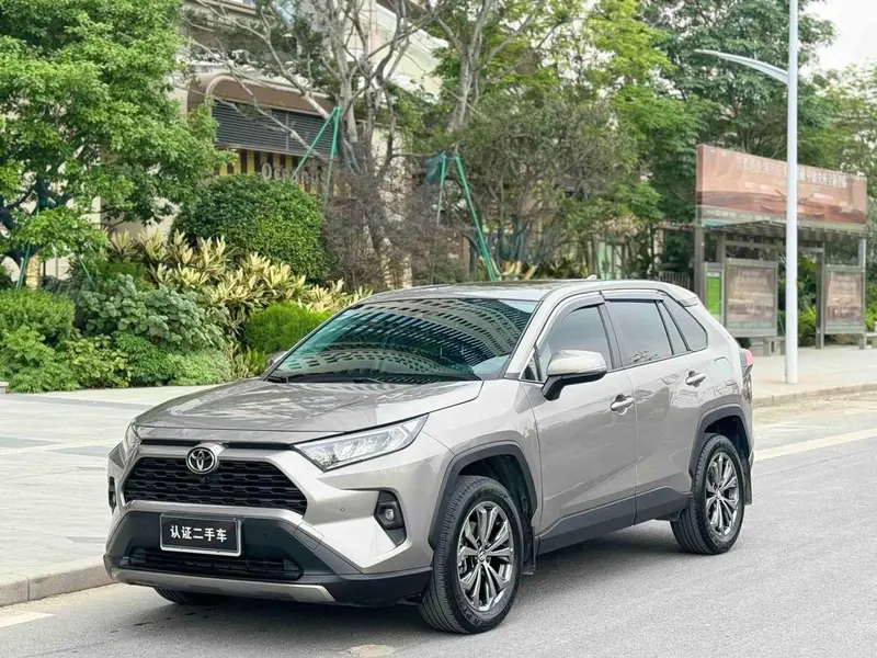 Toyota RAV4, 2024