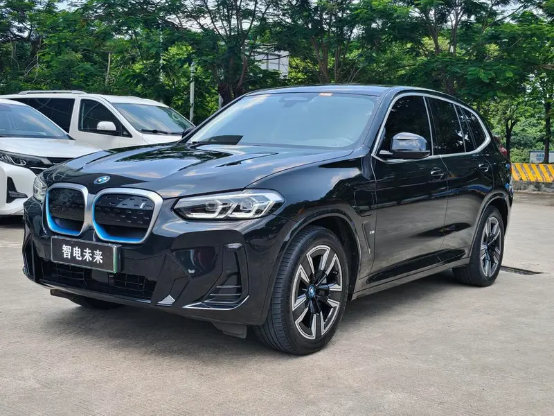 BMW iX3, 2022