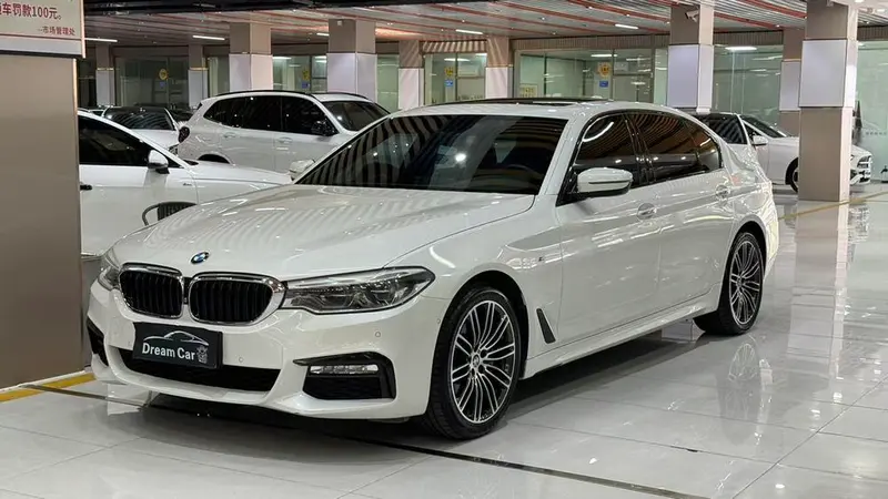 BMW 5-Series, 2018