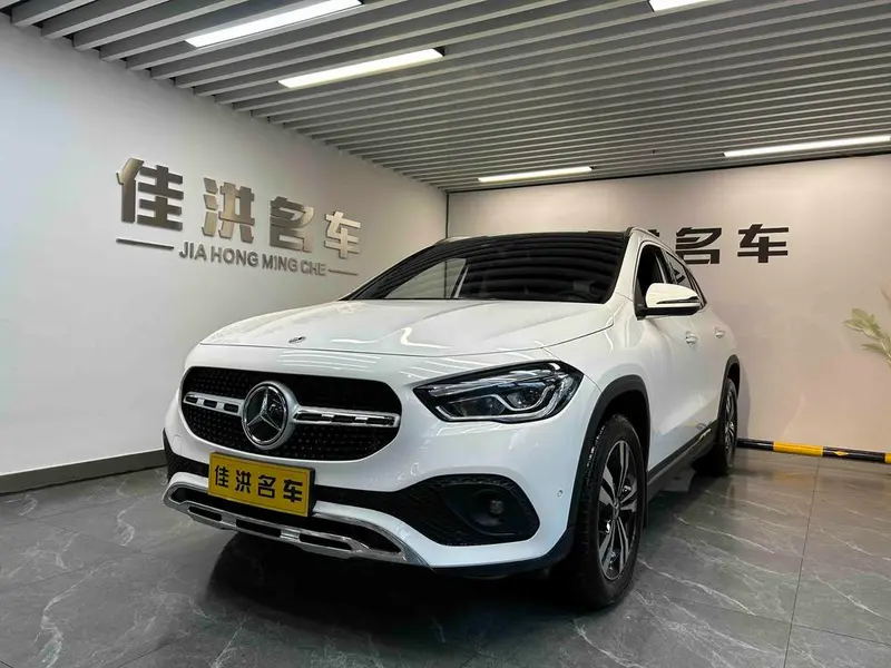 Mercedes-Benz GLA, 2023