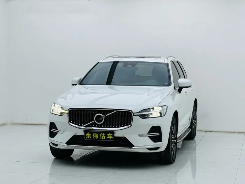 Volvo XC60, 2022
